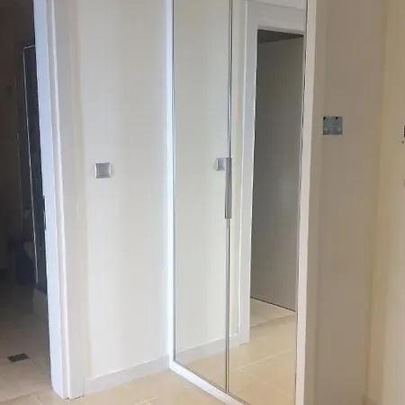 Apartment Temi's 2 *